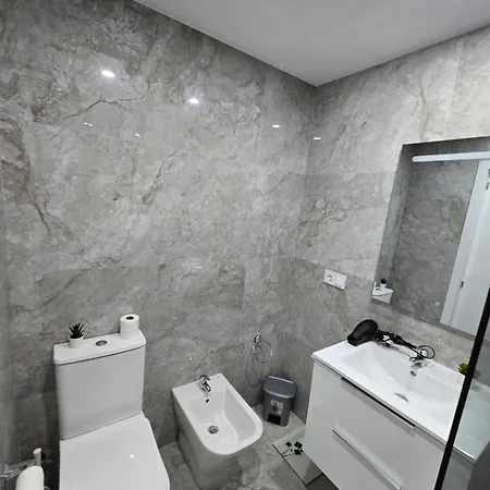 Apartament Exclusive Eden, Marble Floor, Luxury Bathroom, Heated Pool, Close To Centre, Sea View, Balcony Los Cristianos (Tenerife)