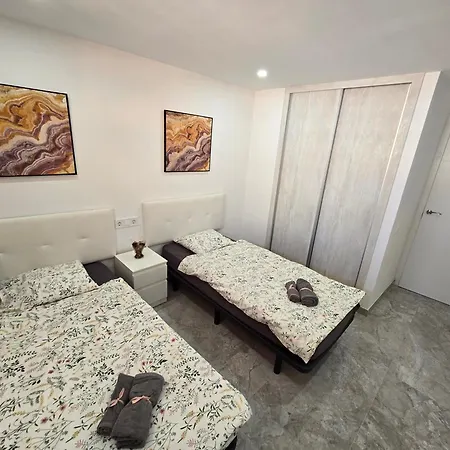 Exclusive Eden, Marble Floor, Luxury Bathroom, Heated Pool, Close To Centre, Sea View, Balcony לוס כריסטיאנוס